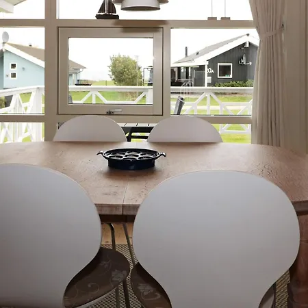 6 Person Holiday Home In Hadsund-By Traum *